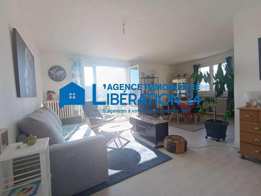 Appartement lumineux 4 pièces à Saint-Étienne - photo 2