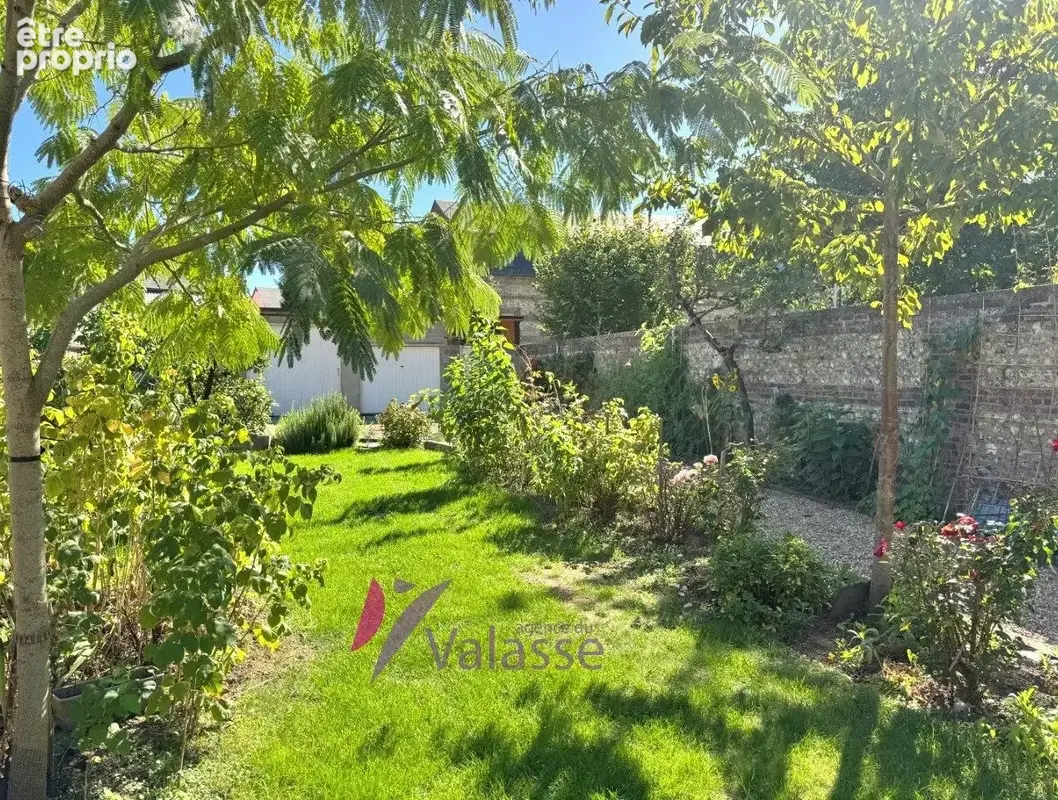 Maison 7 pièces 143 m² à vendre à Bolbec (76210) - photo 3