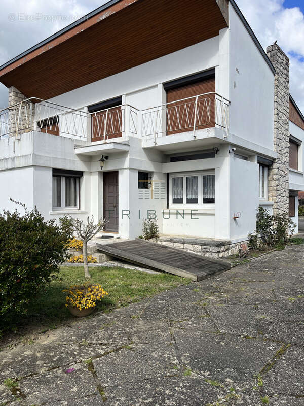 Maison à LE PASSAGE