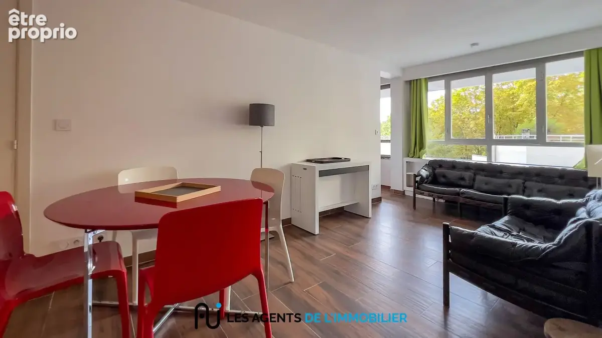 Nanterre Préfecture / Appartement 3 pièces 87 m² - photo 3