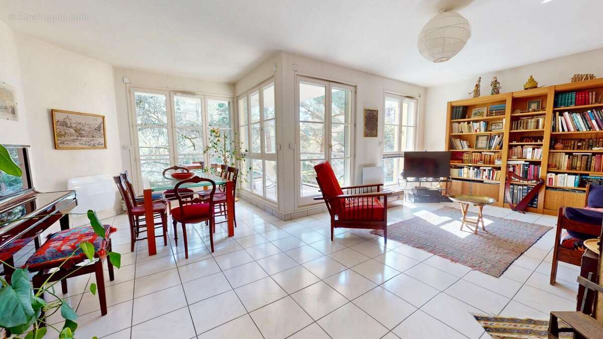 Appartement à LYON-5E