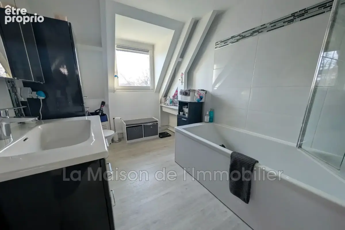 Maison 5 pièces 122 m² à vendre à Tourville-La-Riviere (76410) - photo 5