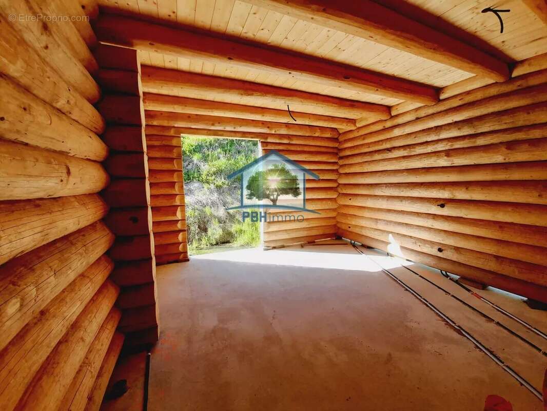 Maison à LA BOURBOULE
