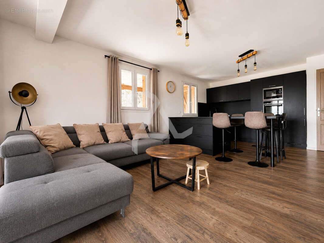 Appartement t4 de 82 m2 dans petite copropriété de charme à 20min de porto-vecchio - photo 4