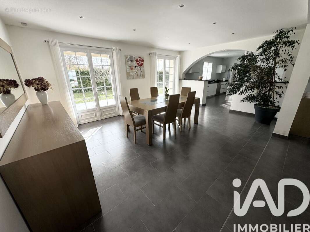 Photo 5 - Maison à SANDILLON