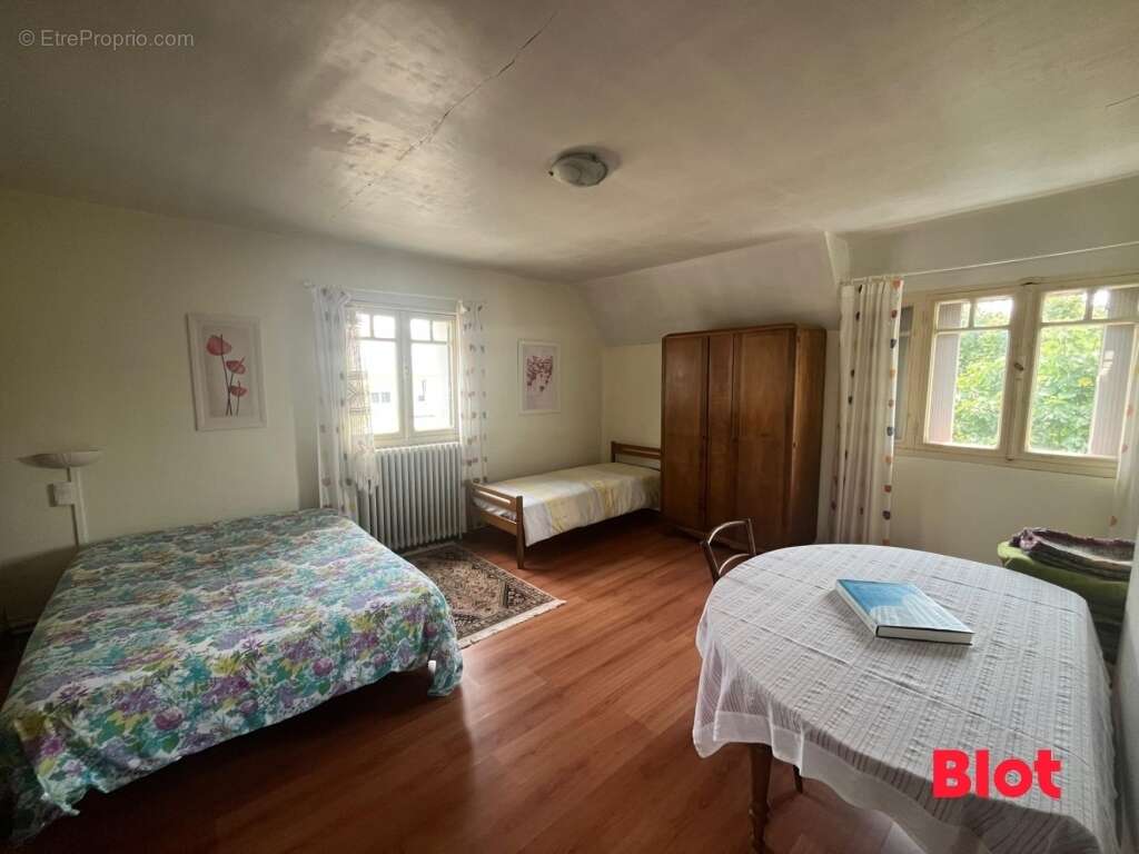 Maison 123 m² à Etrelles  - photo 6