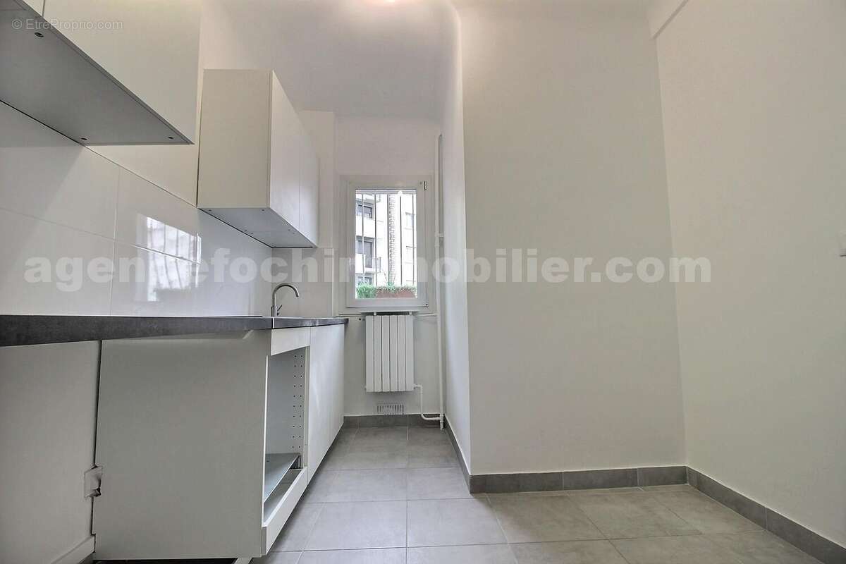 exposio_133692145 - Appartement à SAINT-MAUR-DES-FOSSES