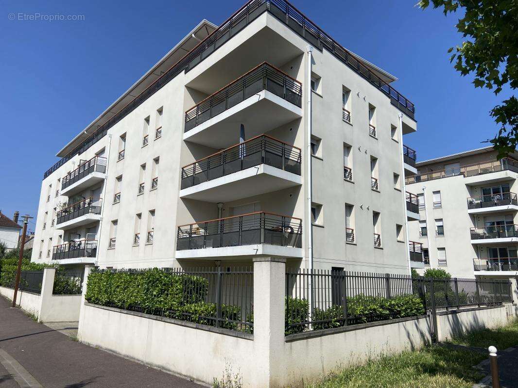 Appartement à MANTES-LA-JOLIE