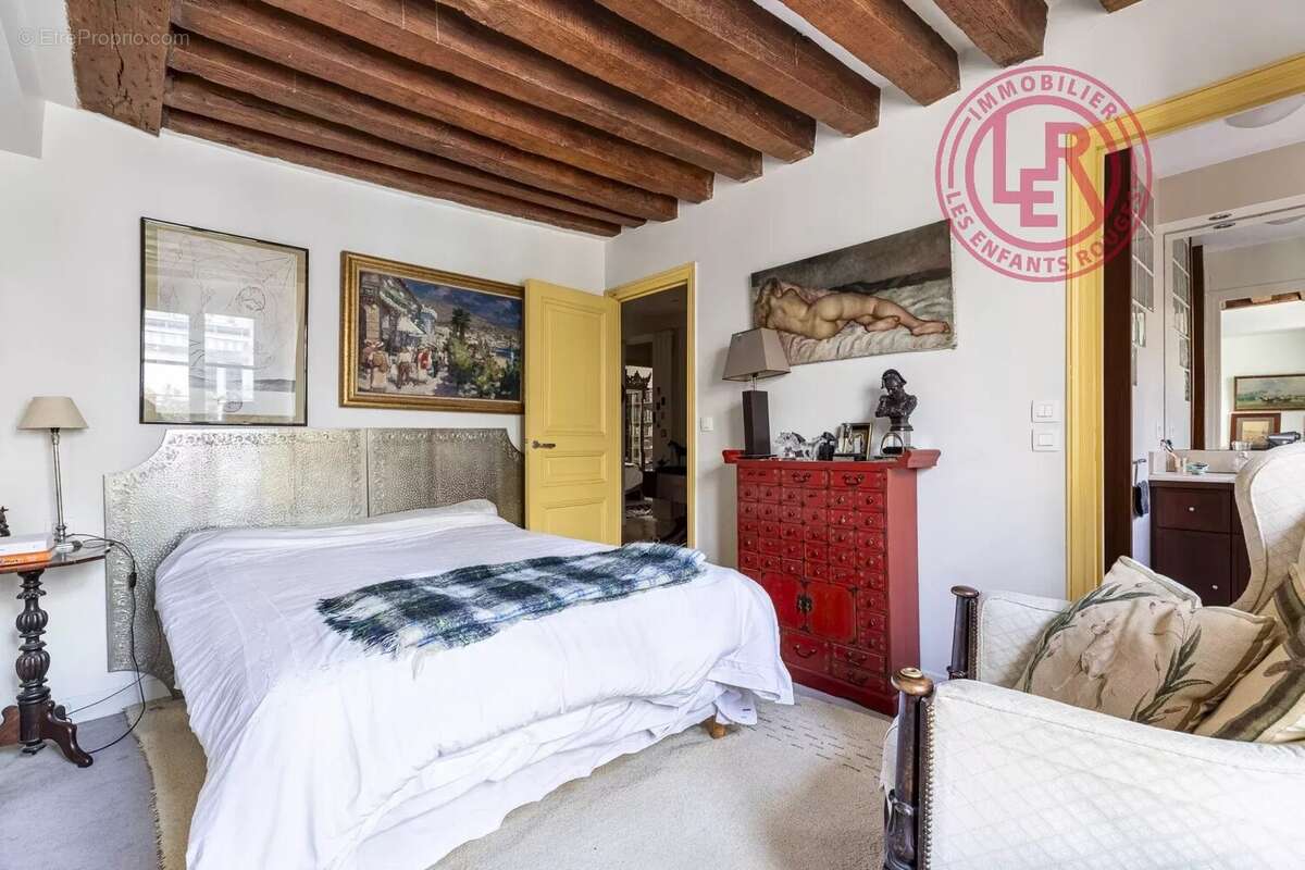 Appartement à PARIS-6E