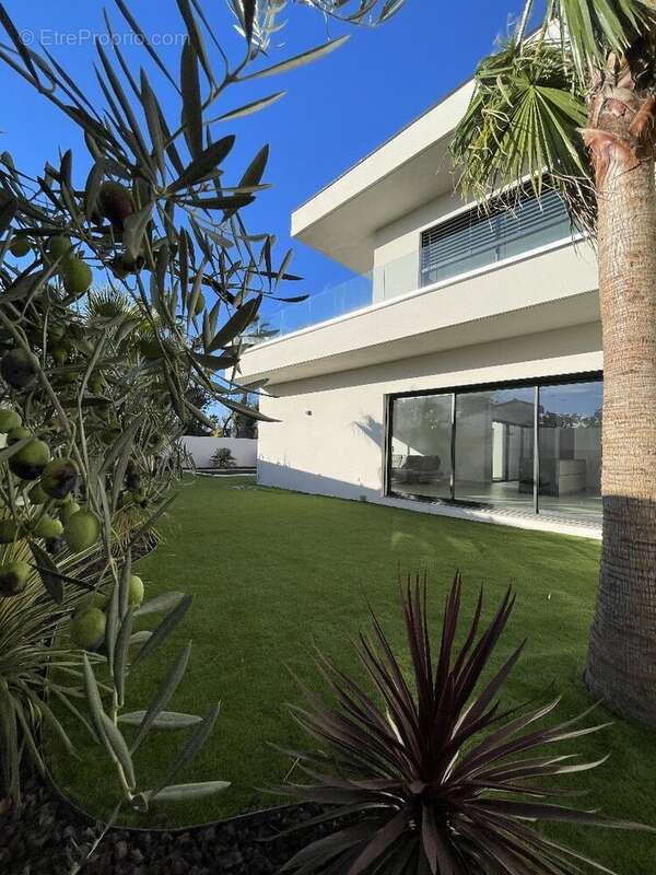 Maison à AGDE