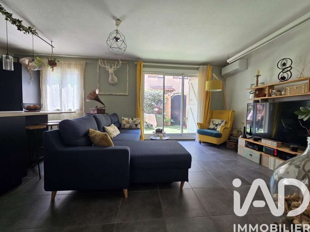 Photo 2 - Appartement à SIX-FOURS-LES-PLAGES