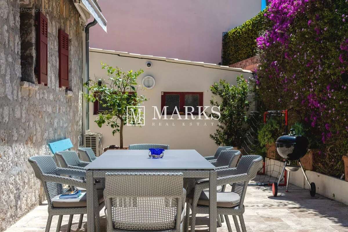 Maison à SAINT-JEAN-CAP-FERRAT
