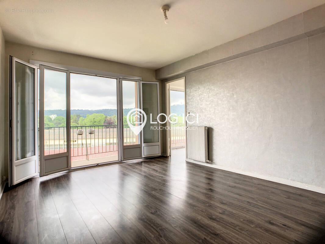 Appartement à BILLERE