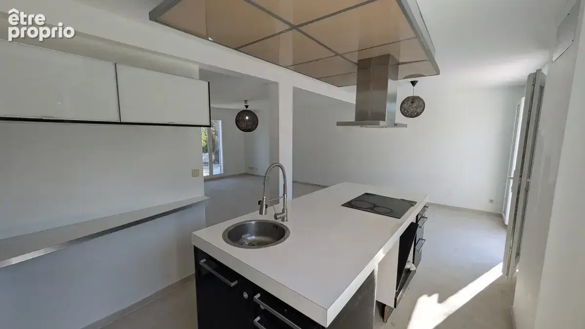 Maison 4 pièces 101 m² à vendre à La Ciotat (13600) - photo 4