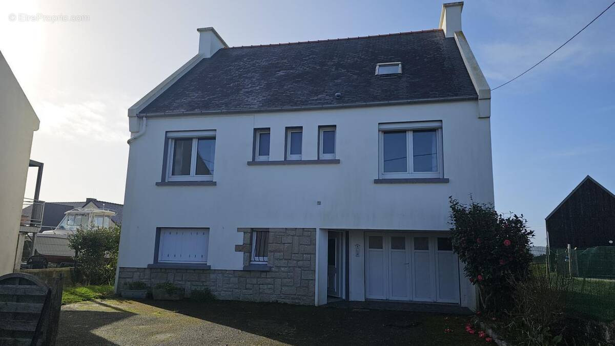 Maison à CAMARET-SUR-MER