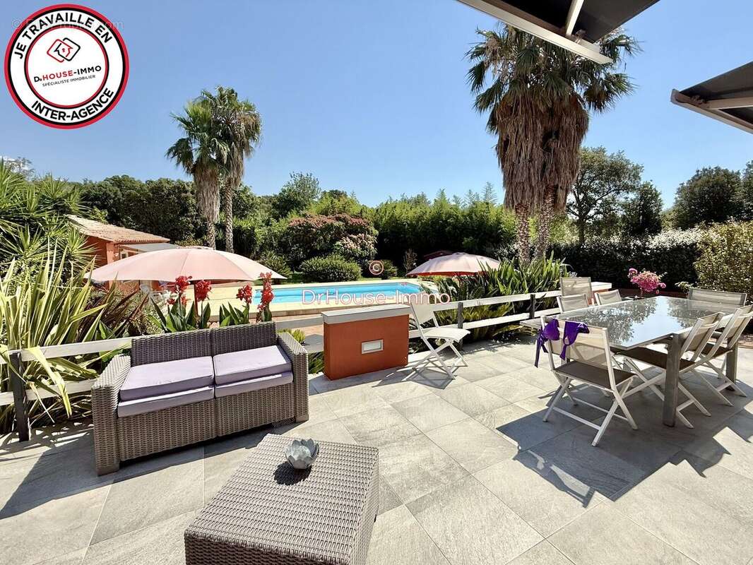 Maison à PORTO-VECCHIO