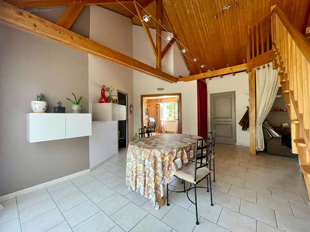 Maison Val Du Layon 6 pièce(s) 136 m2 - photo 4