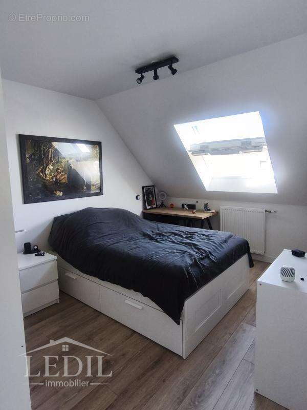 Maison à SAINT-MELOIR-DES-ONDES