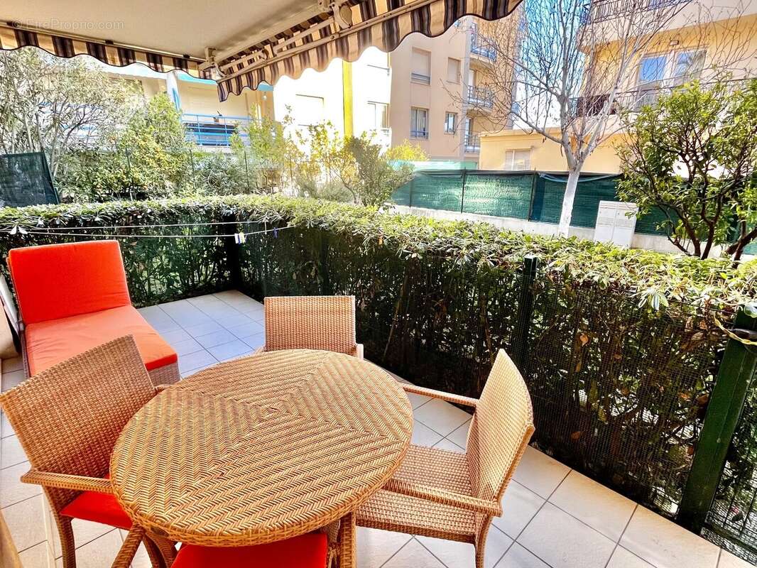 Appartement à ROQUEBRUNE-CAP-MARTIN