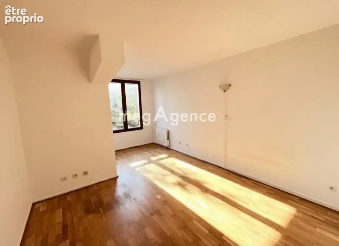 Maison familiale 182 m² – 5 chambres, jardin et garage – Centre village Saint-Nom-la-Bretèche (78860) - photo 9