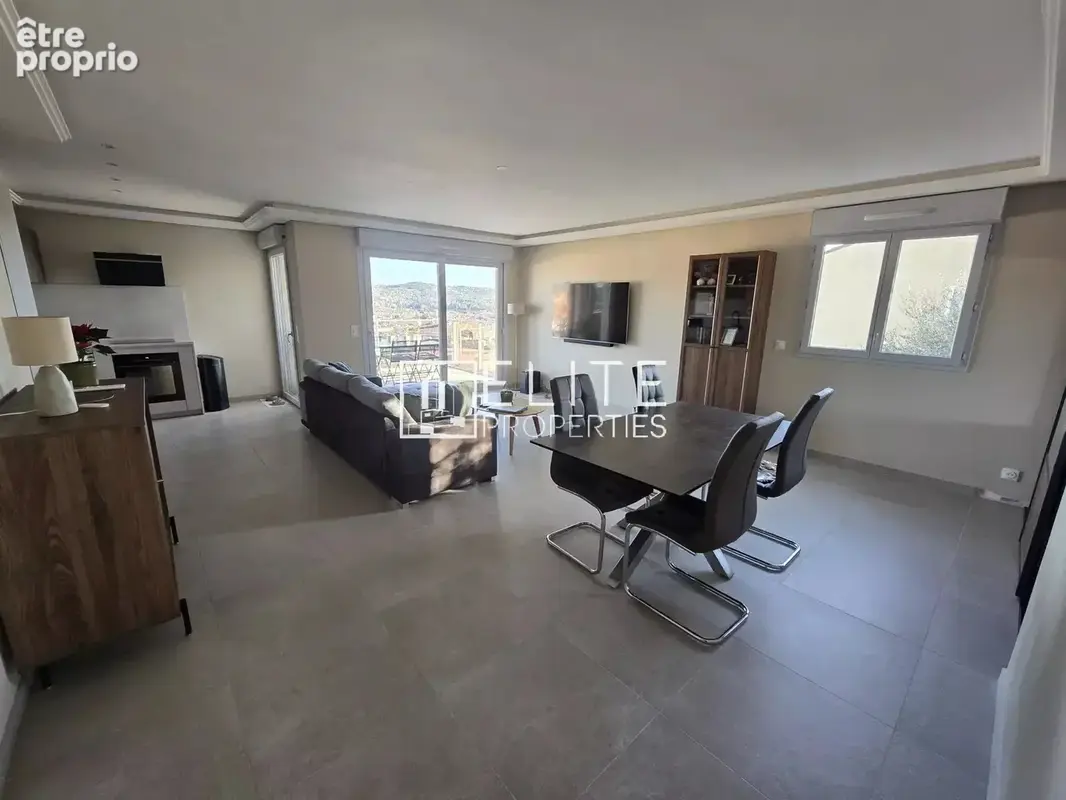 Appartement 3 pièces de 85 m² + 2 parkings grasse - photo 9