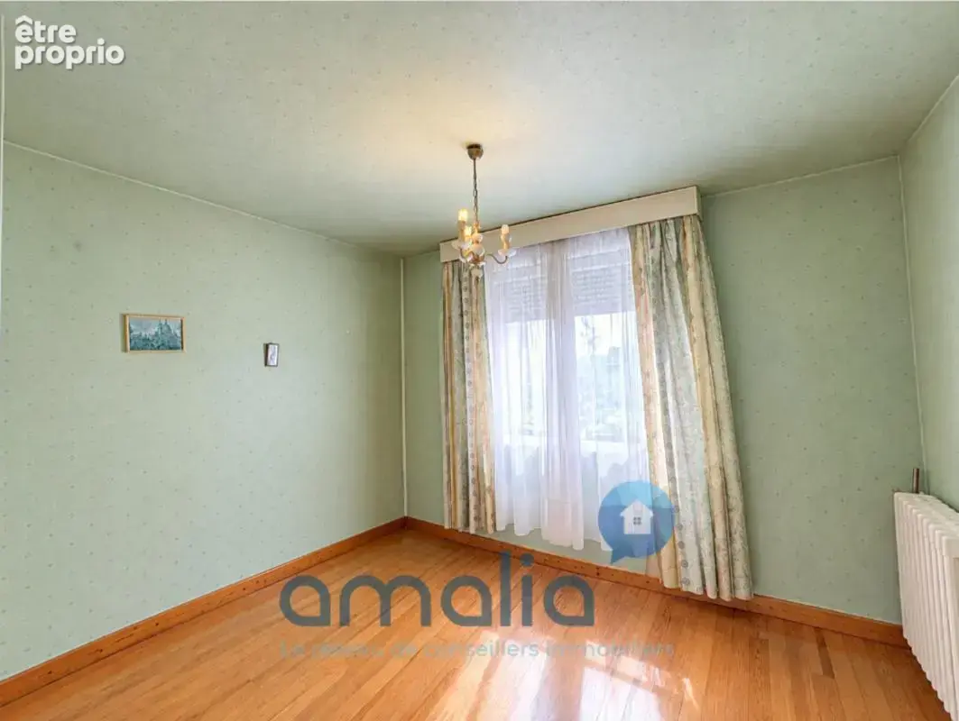 Maison semi mitoyenne 100 m² à potentiel, 3 chambres, jardin sans vis-à-vis - photo 7