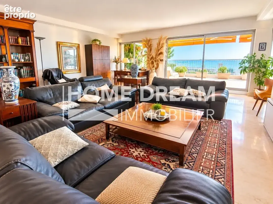 Appartement 5 pièces 175 m² à vendre à Toulon (83200) - photo 4