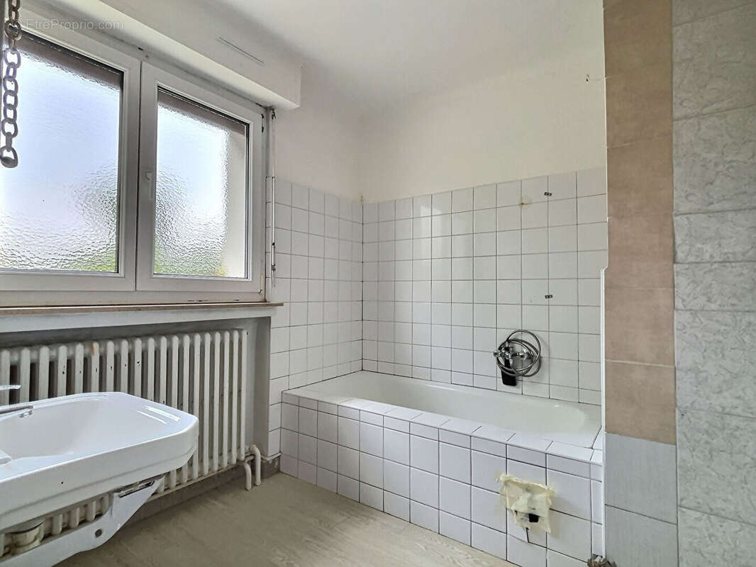 Maison à SAINT-AVOLD