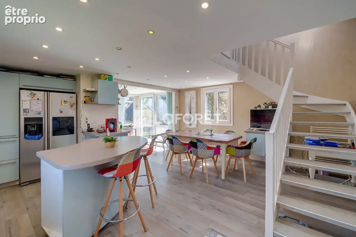Maison 5 pièces 154m² à Lugrin avec piscine - photo 6