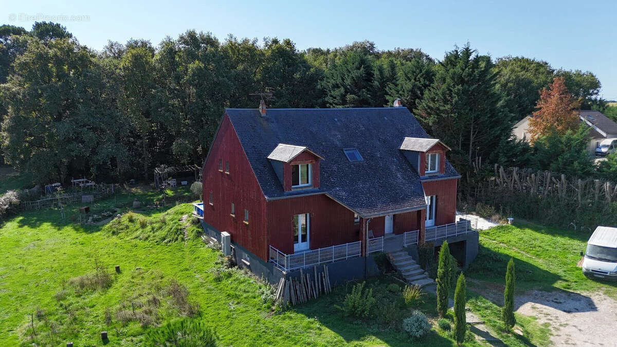 Maison à BLERE
