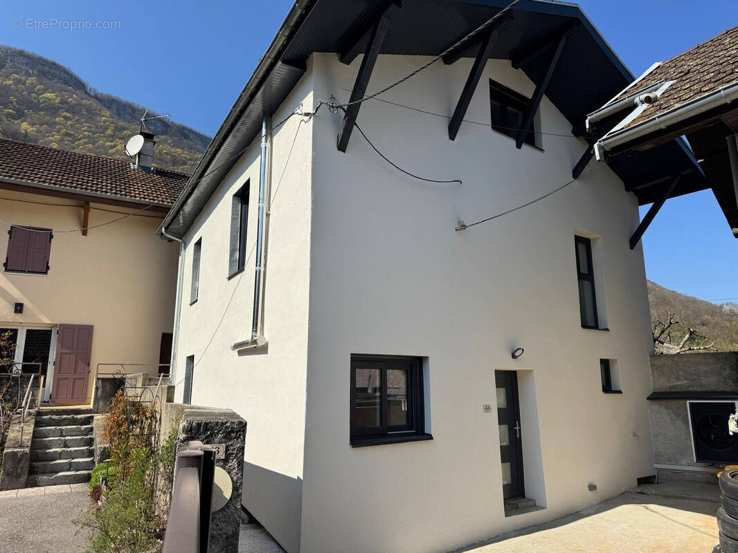 Maison à BARRAUX