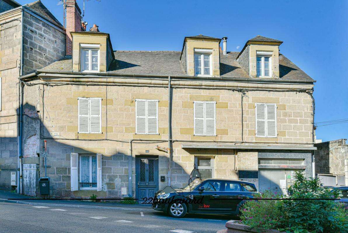 Appartement à BRIVE-LA-GAILLARDE