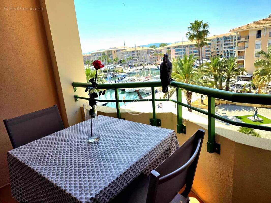 Appartement à FREJUS