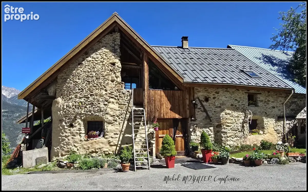 Maison à CHAMPCELLA