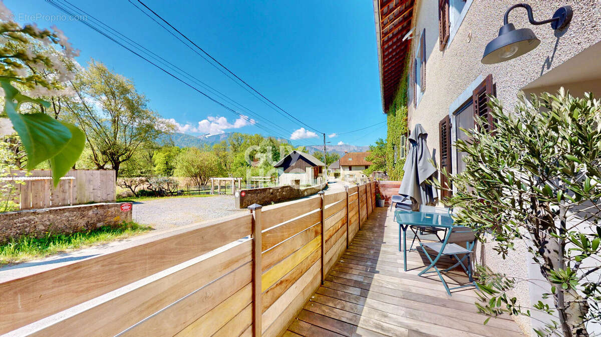 Appartement à FAVERGES