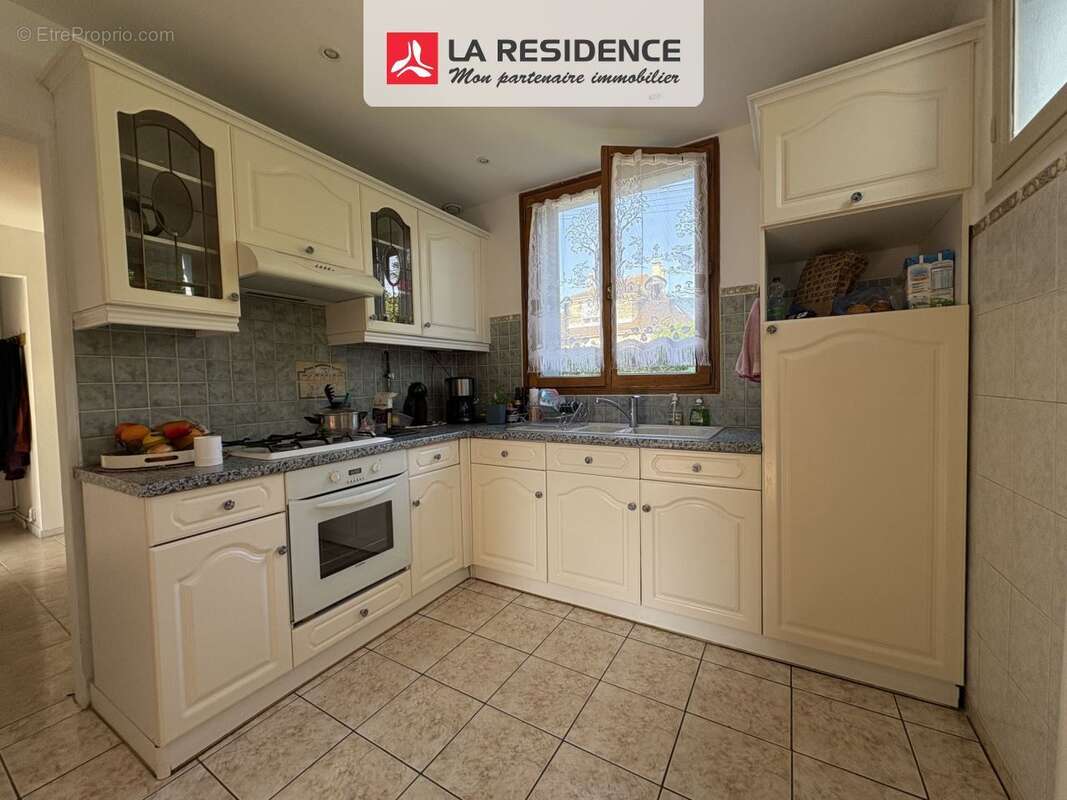 Maison à MONTIGNY-LES-CORMEILLES