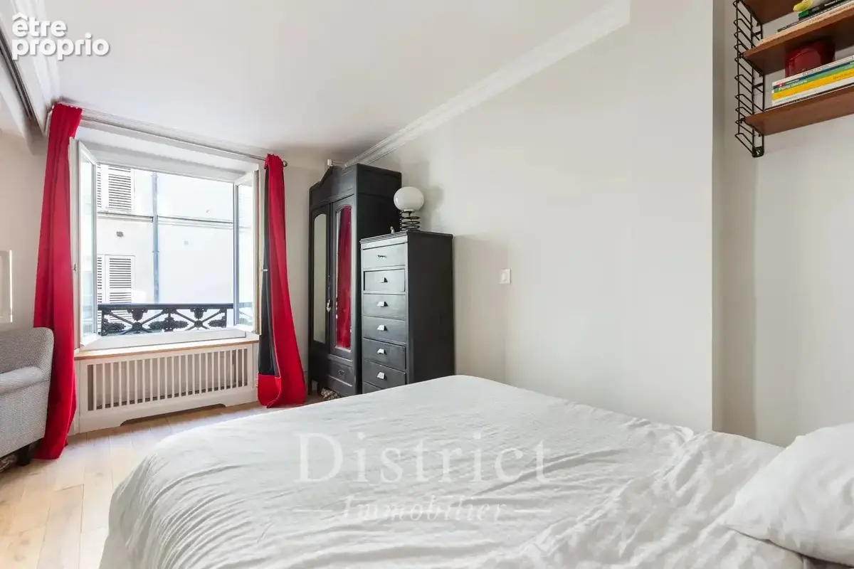Marché Saint-Germain-des-Prés /  2 pièces 29 m² en parfait état! - photo 6