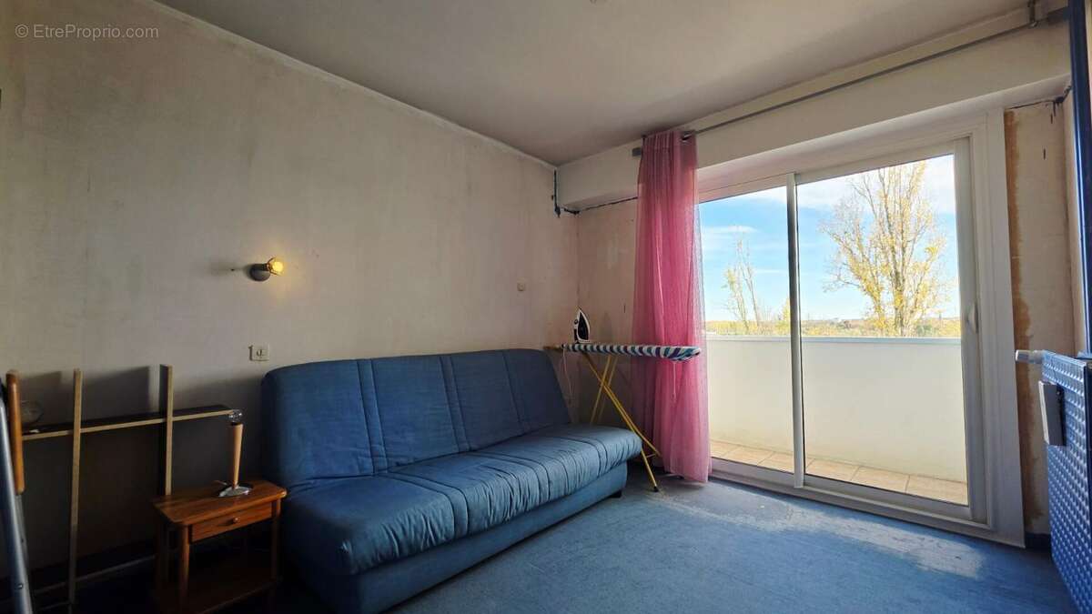 Bourges appartement de 86.1m² 4 pieces balcons ascenseur parking - photo 13