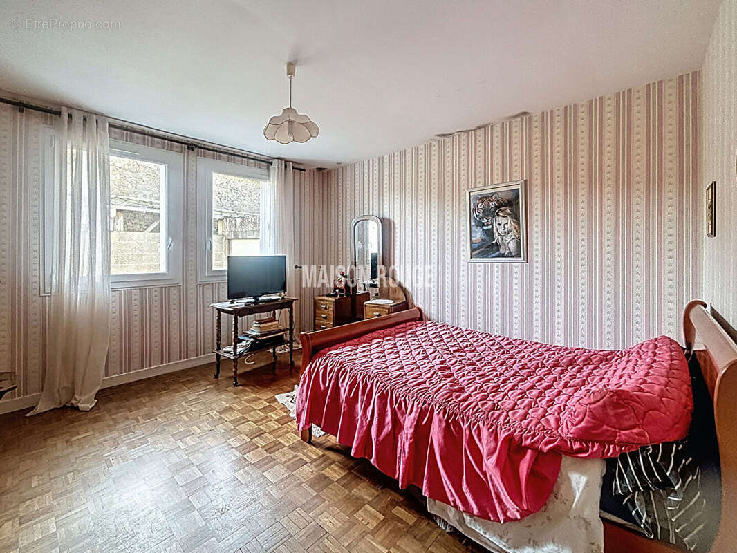 Maison à PLOUER-SUR-RANCE