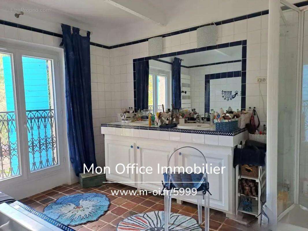 Maison à JOUQUES