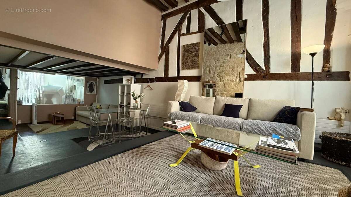 Appartement à PARIS-5E