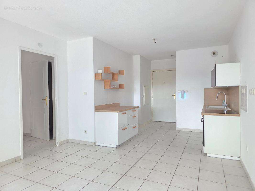 Appartement à LE LUC