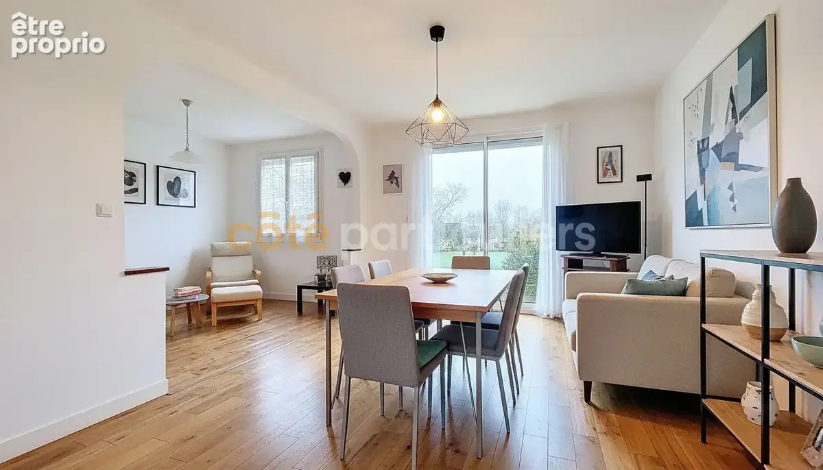 Vendue -- la roche-sur-yon -- quartier belle place -- maison 4 pieces -- 82 m2 -- jardin - photo 4