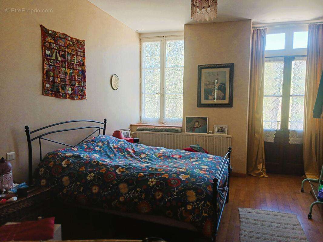 Maison à MACORNAY