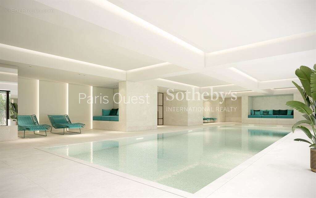 Appartement à NEUILLY-SUR-SEINE