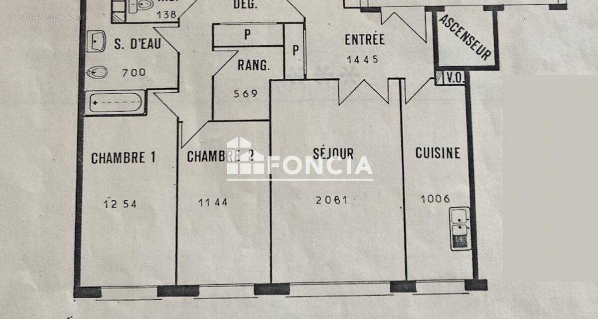 Appartement à PARIS-17E