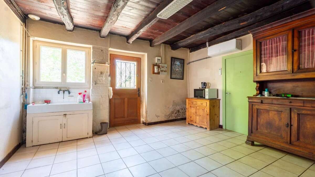 Maison à GOURDON