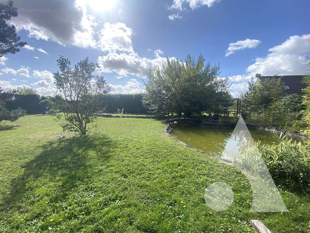 Maison à NANTEUIL-LE-HAUDOUIN