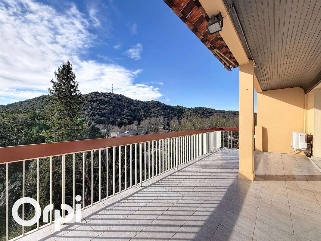 Appartement à VILLENEUVE-LOUBET