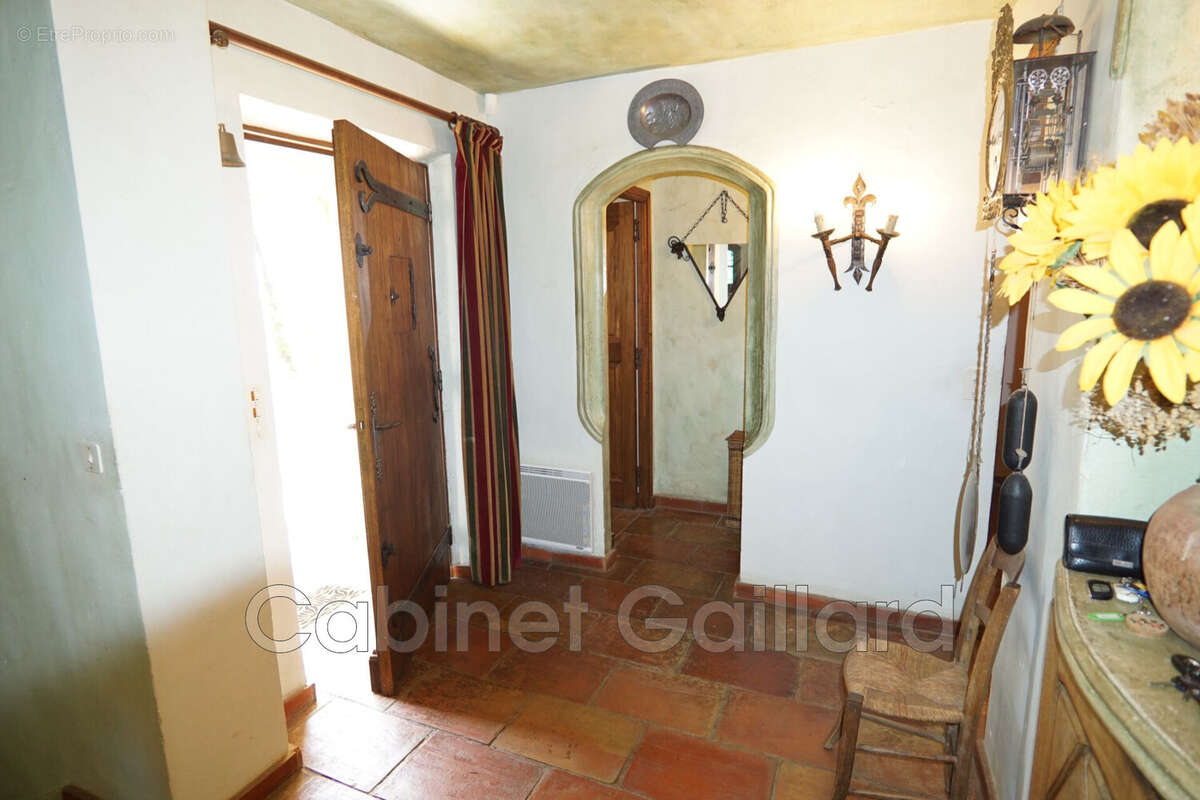 Maison à PEYMEINADE